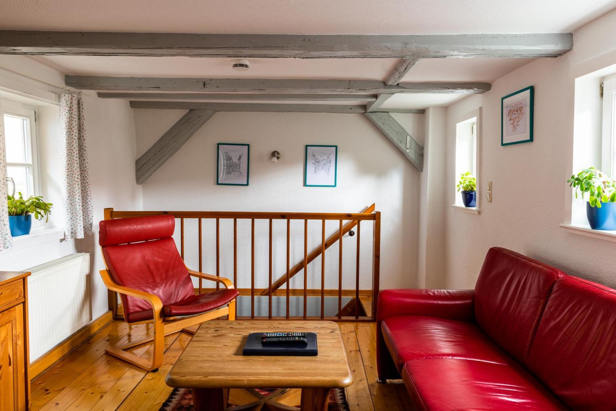 Fachwerkhotel - Ferienhaeuser Vorhof Zur Hoelle Quedlinburg Eksteriør billede