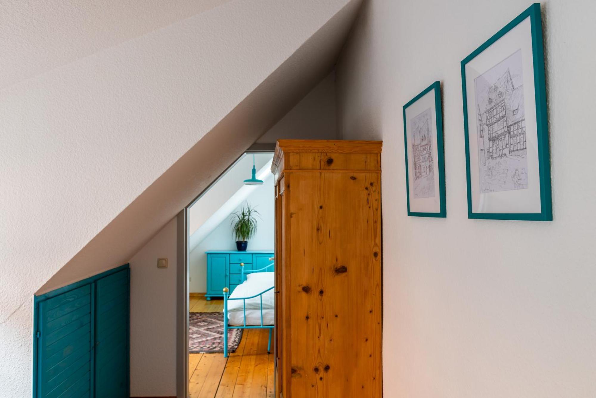 Fachwerkhotel - Ferienhaeuser Vorhof Zur Hoelle Quedlinburg Eksteriør billede